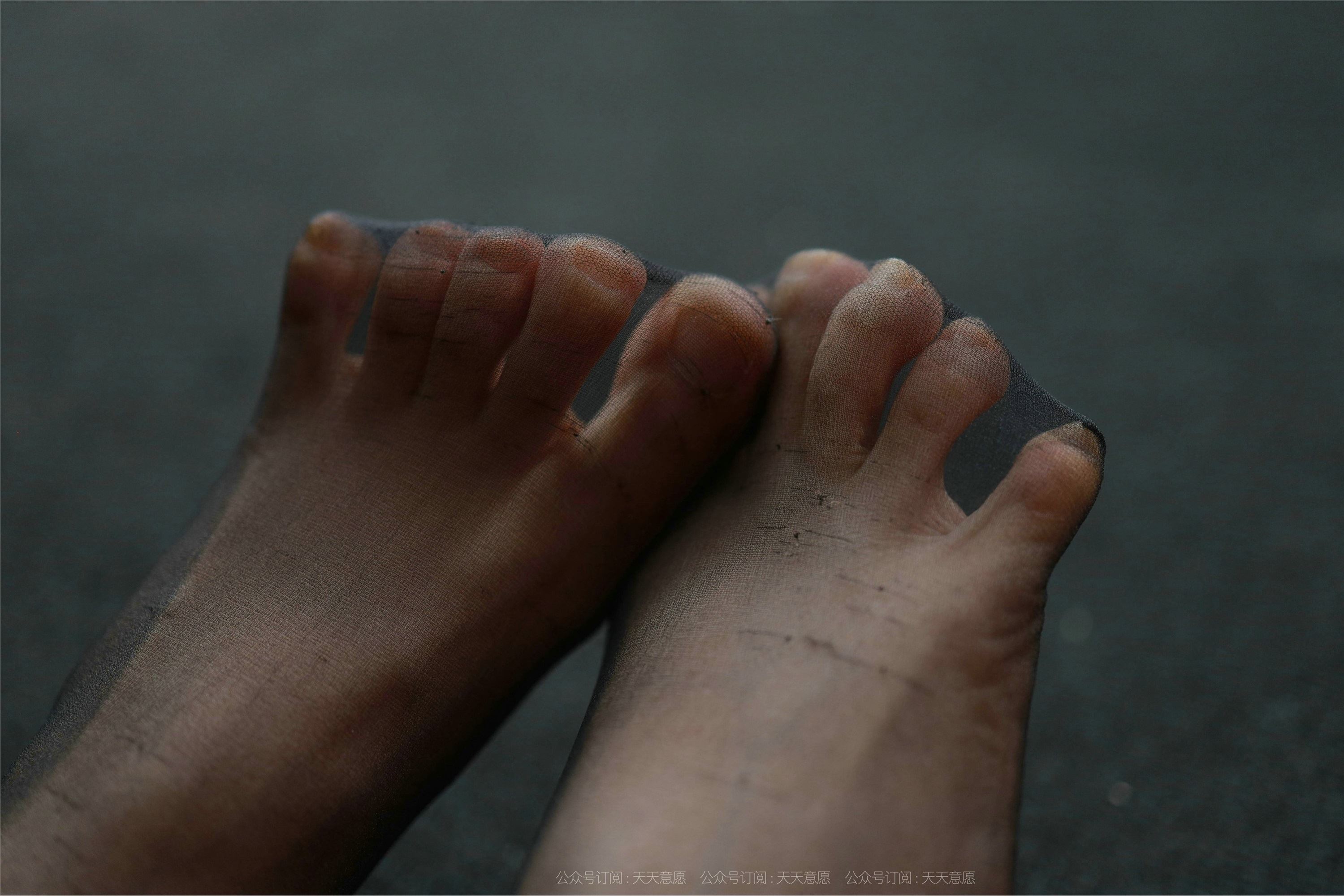 IESS异思趣向  2021.08.21 丝享家896：小婕《挂脖连衣裙》